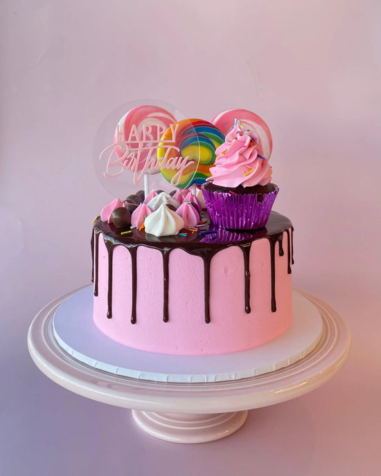 Pretty birthday drop cake with meringue lollipops | cake recipe | birthday  cake | drip cakes | meringue lollipop recipe